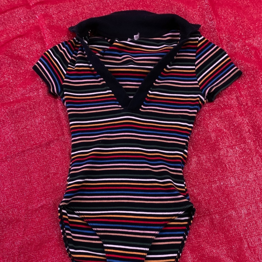 V neck striped collard body suit